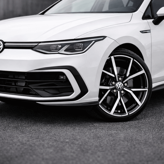 RIN 18X8 VOLKSWAGEN (5X112) - foto 2