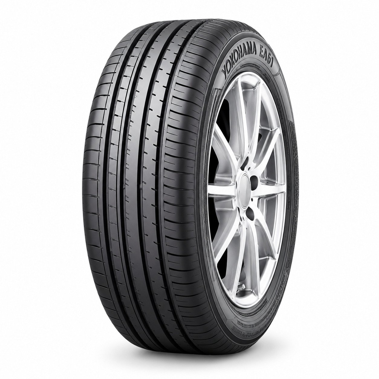 LLANTA YOKOHAMA 215/55 R18 EA61